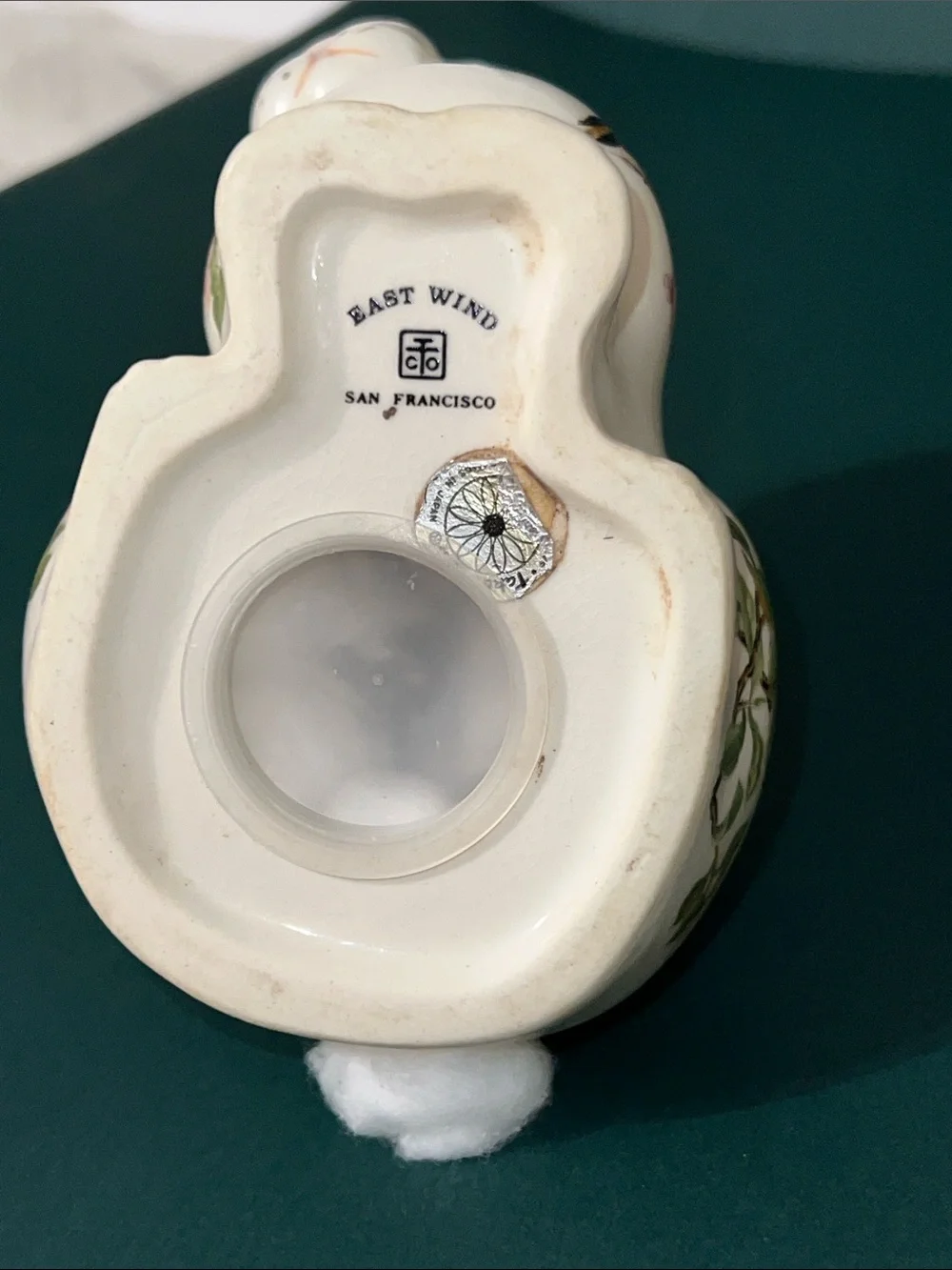 Vintage East Wind San Francisco Ceramic Bunny Cotton Ball Dispenser Japan